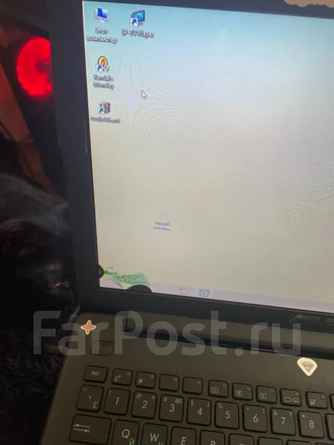Asus X553M. ��� 4 ��, ���� 500���, WiFi: 1, Bluetooth: 1 ����