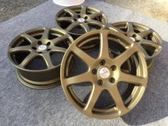 Valbrem. 7.0x17", 5x112, ET48 ����