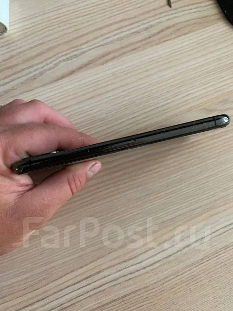 Apple iPhone X. �/�, ������, 4G LTE ����