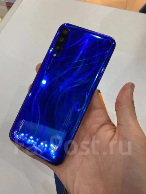 Xiaomi Mi A3. �/�, �����, 4G LTE, Dual-SIM ����