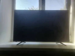 Hisense H43A6100. LCD (��) ����