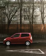 Daihatsu YRV ����