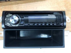 Pioneer DEH-1600UB ����