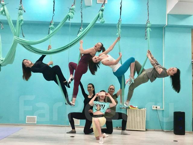 Тренер по воздушной гимнастике, акробатике и растяжке, работа в ИП ...