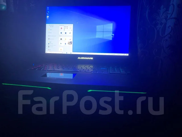 Dell Alienware 17. 17", 3,7����, ��� 12 ��, ���� 120���, WiFi: 1, Bluetooth: 1, ����������� �� 4��. ����