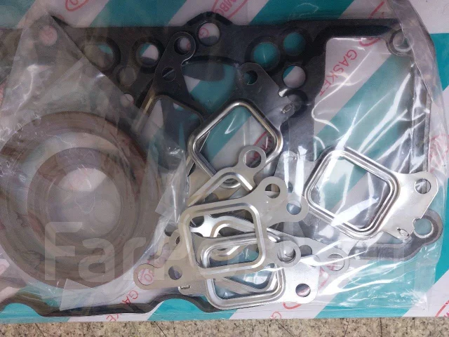 ����������� ��������� Nickombo 4M40 ME996511 ����