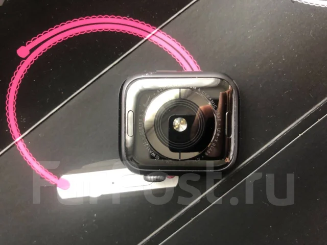 Apple Watch Series 5 Nike+. GPS, NFC ����