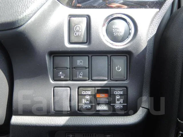 Toyota Esquire. ��������, 4wd, 2.0 (152��.�.), ������, 56 000����. ��, �/�. ��� ����� �� ������������ ����