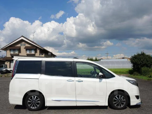 Toyota Esquire. ��������, 4wd, 2.0 (152��.�.), ������, 56 000����. ��, �/�. ��� ����� �� ������������ ����