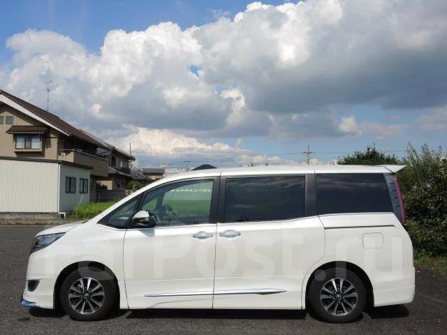 Toyota Esquire. ��������, 4wd, 2.0 (152��.�.), ������, 56 000����. ��, �/�. ��� ����� �� ������������ ����