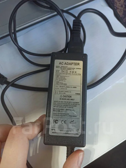 Samsung 300V5A ����