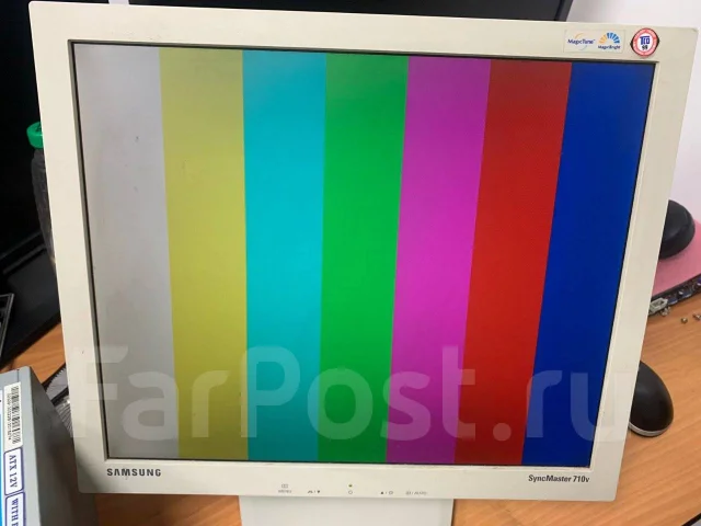 Samsung. 17" ����