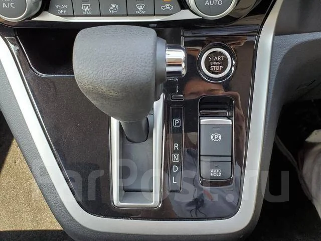 Nissan Serena. ��������, ��������, 2.0 (150��.�.), ������, �/�. ��� ����� �� ������������ ����