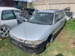 Mitsubishi Libero. CD2V, 4G15 ����