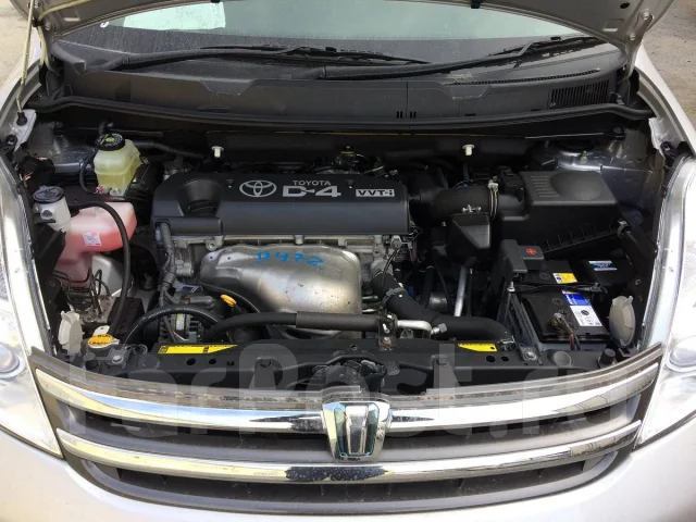 Toyota Isis. ANM10, 1AZFSE ����