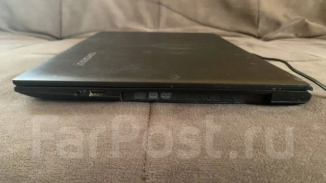 Lenovo IdeaPad S510p. 15.6", 2,6����, ��� 8 ��, ���� 256���, WiFi: 1, Bluetooth: 1, ����������� �� 4��. ����