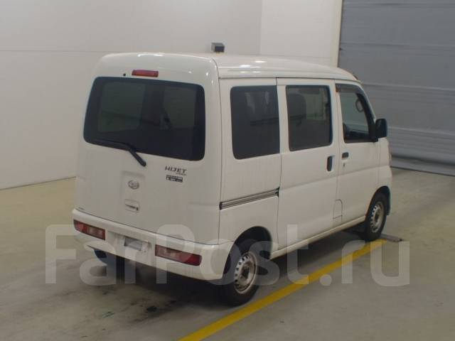 Daihatsu hijet van store 2015