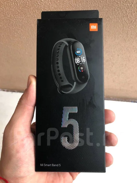 Xiaomi Mi Band 5 ����