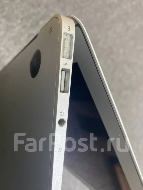 Apple MacBook Air 13 2011 Mid. 13.3", 1,7����, ��� 4 ��, ���� 128���, WiFi: 1, Bluetooth: 1, ����������� �� 2��. ����