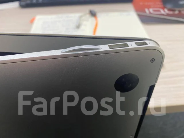 Apple MacBook Air 13 2011 Mid. 13.3", 1,7����, ��� 4 ��, ���� 128���, WiFi: 1, Bluetooth: 1, ����������� �� 2��. ����