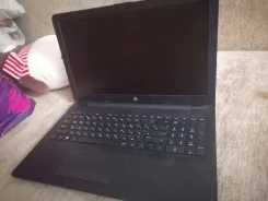 HP 15-rb082ur. 15.6", 2,2����, ��� 4 ��, ���� 500���, WiFi: 1, Bluetooth: 1, ����������� �� 11��. ����