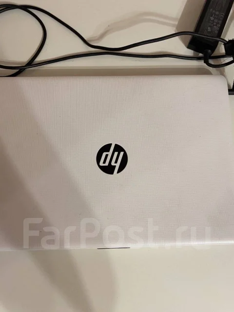 HP 14s-dq0043ur. 14", 1,1����, ��� 4 ��, ���� 256���, WiFi: 1, Bluetooth: 1, ����������� �� 11��. ����