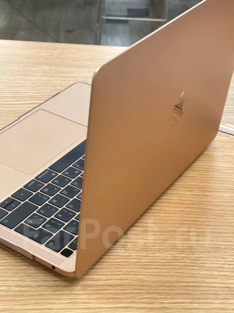 Apple MacBook Air 13 2019. 13.3", ��� 8 ��, ���� 128���, WiFi: 1, Bluetooth: 1, ����������� �� 10��. ����