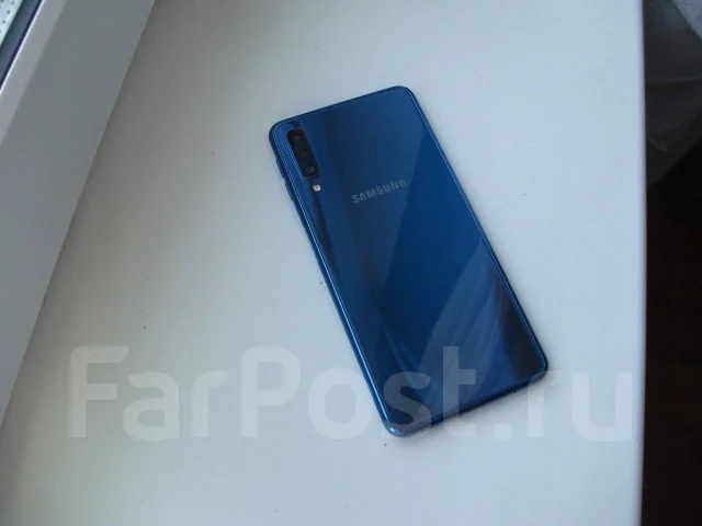 Samsung Galaxy A7 2018. �/�, �����, 4G LTE, NFC ����