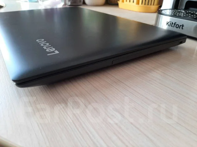 Lenovo IdeaPad 330-15AST. 15.6", 2,6����, ��� 16 ��, ���� 500���, WiFi: 1, Bluetooth: 1, ����������� �� 6��. ����