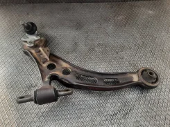 ����� �������� �������� ������ Toyota Windom VCV11 4VZFE 48069-33010 ����