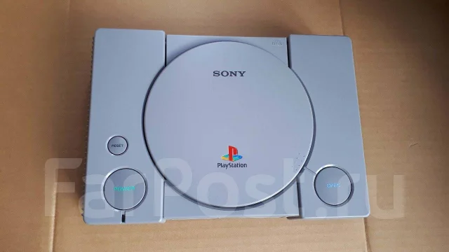 Sony PlayStation One ����