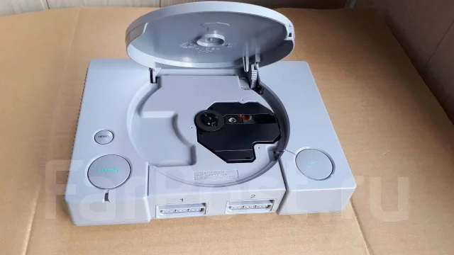 Sony PlayStation One ����