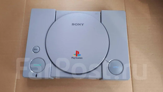 Sony PlayStation One ����