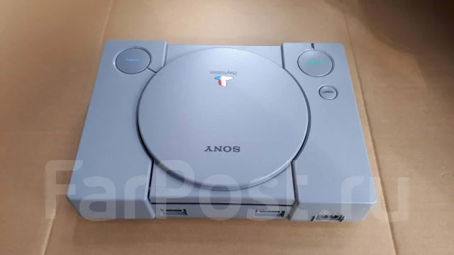 Sony PlayStation One ����