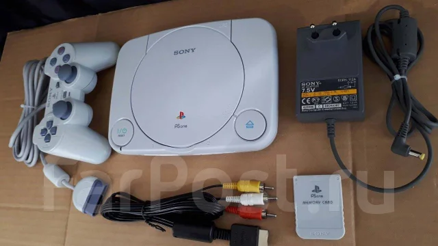 Sony PlayStation One ����