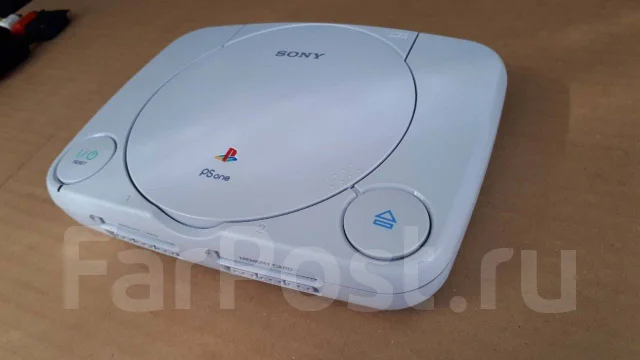 Sony PlayStation One ����