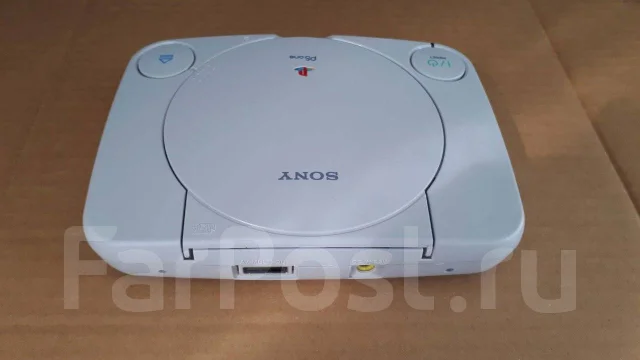 Sony PlayStation One ����