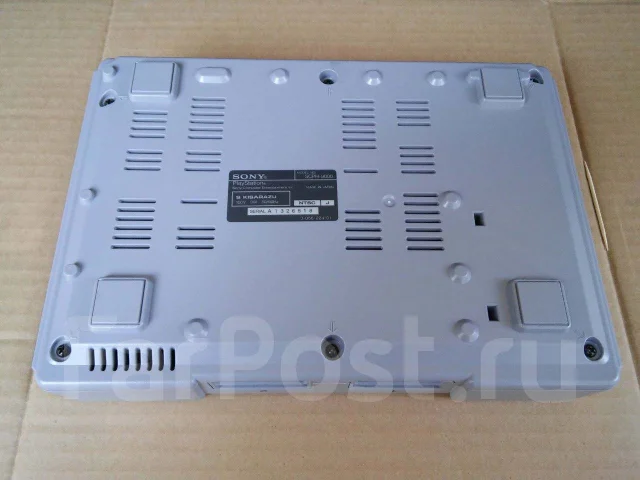 Sony PlayStation One ����