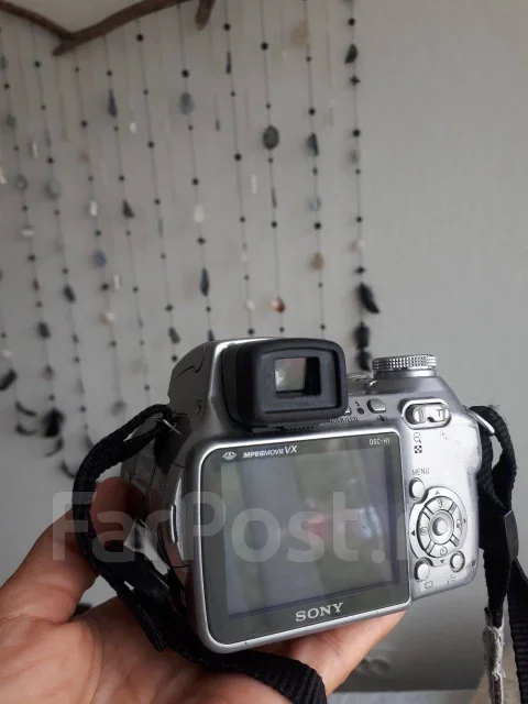 Sony Cyber-shot. 5 - 5.9 ��, ���: 12� ����
