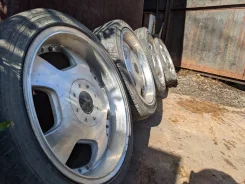 Stich Precious. 8.0/9.0x18", 4x114.3, 5x114.3, ET35/38, �� 72���. ����
