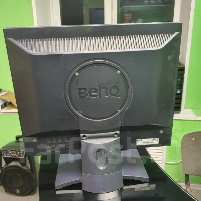 BenQ. 19" ����