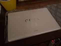 Sony VAIO PCG-71C12V. 15.6", 1,7����, ��� 4 ��, ���� 320���, WiFi: 1, Bluetooth: 1, ����������� �� 2��. ����