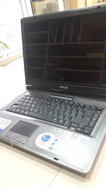 Asus X51R. 15.4", WiFi: 1 ����