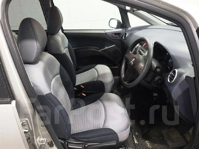 Mitsubishi Colt. ��������, 4wd, 1.3 (91��.�.), ������, 52 000����. ��, �/�, ��� ���. ��� ����� �� ������� ����