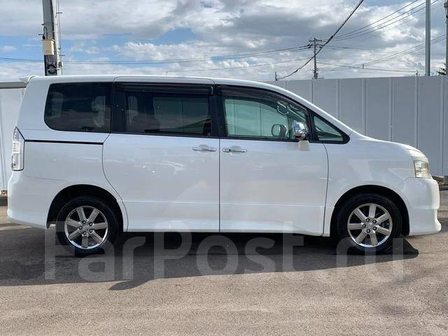 Toyota Voxy. ��������, 4wd, 2.0, ������, 45 000����. ��, ��� ���. ��� ����� �� ������������ ����