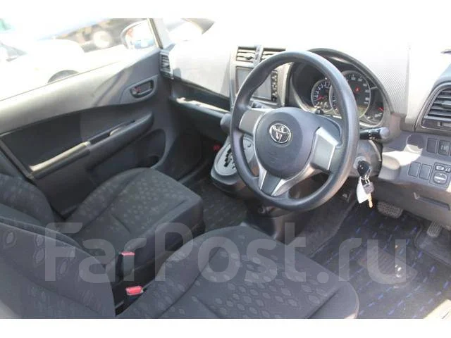Toyota Ractis. �������, ��������, 1.3, ������, 46����. ��, �/� ����