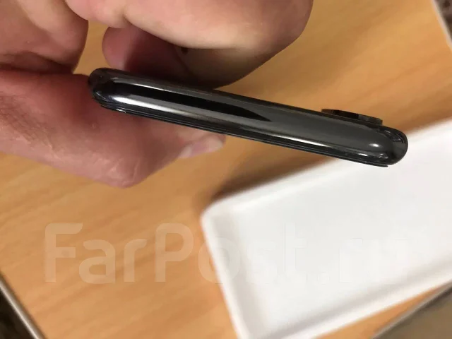 Apple iPhone X. �/�, ������, 4G LTE ����