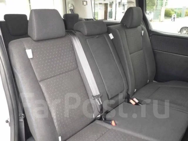 Toyota Voxy. �������, 4wd, 2.0 (152��.�.), ������, 31 659����. ��, �/�. ��� ����� �� ������� ����