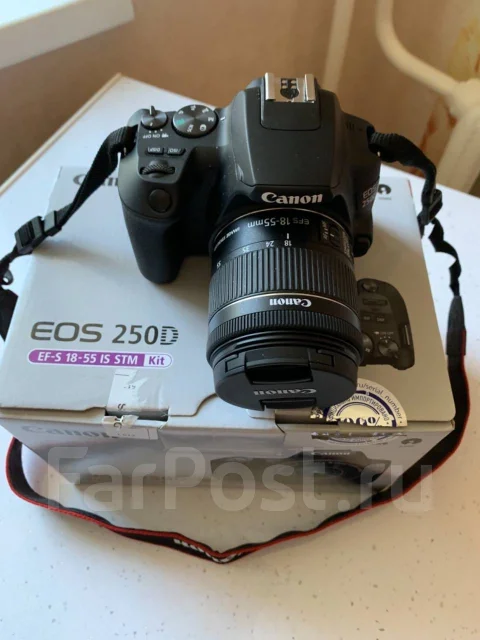 Canon EOS 250D Kit ����