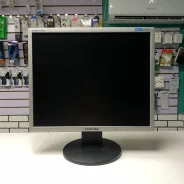Samsung. 19" ����